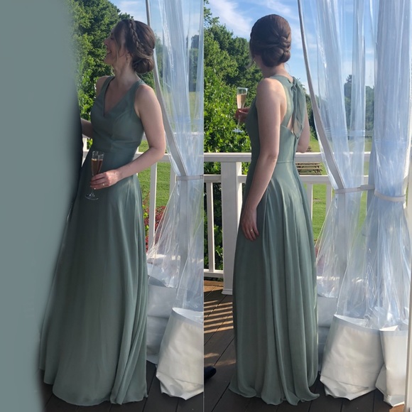 Dear Cleo Kylie Bridesmaid Dress in Ivy, Size 8 - Picture 3 of 5